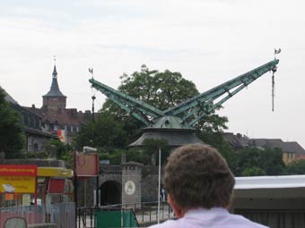 2006 schiff3